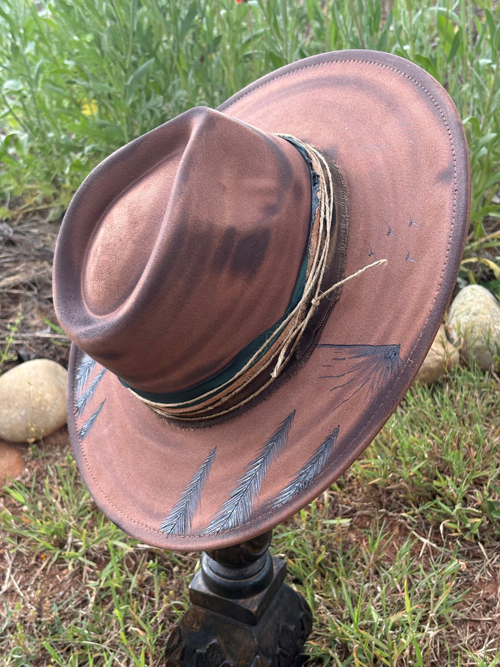 Mountain View wide brim