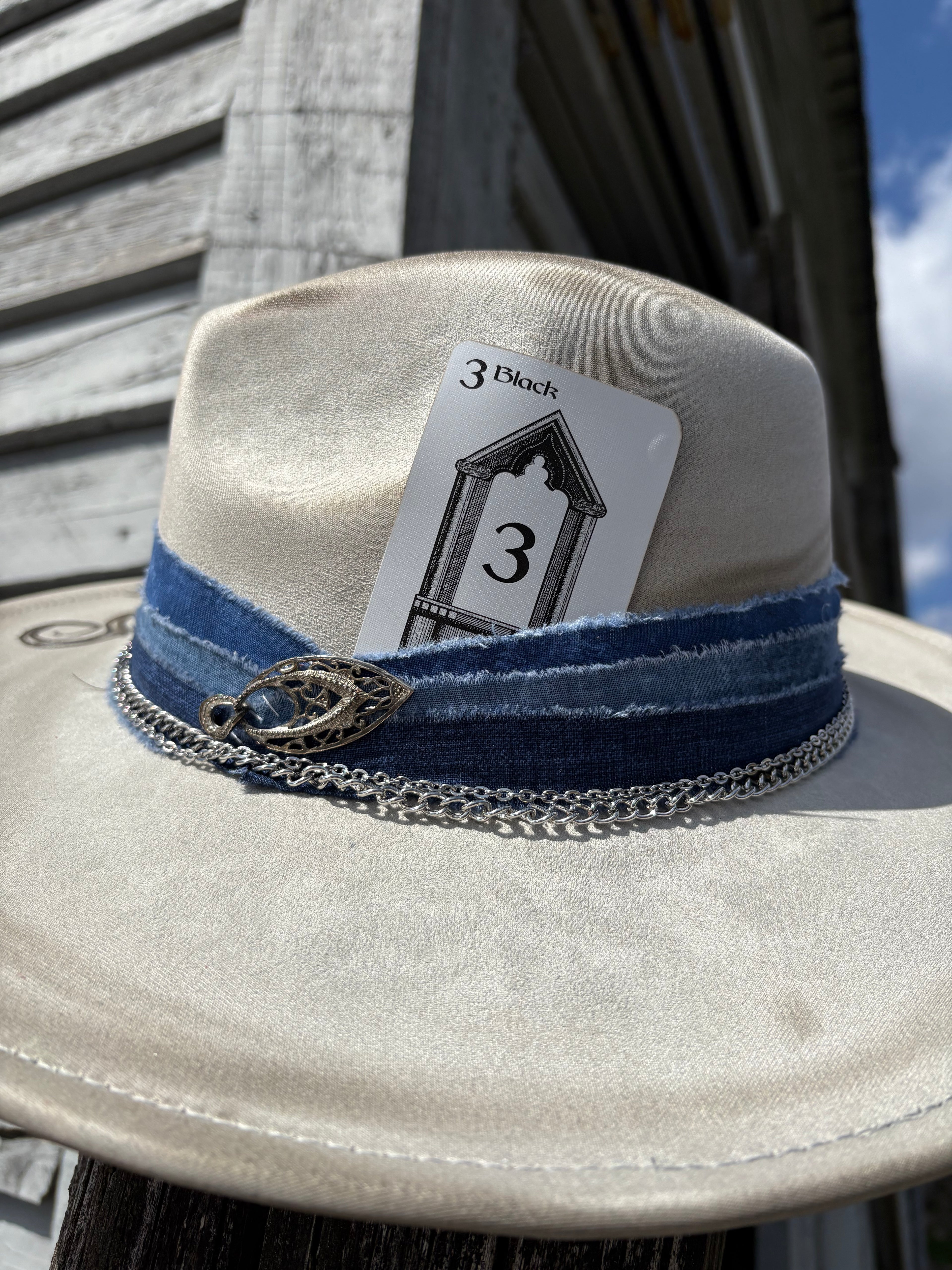 Wisdom wide brim